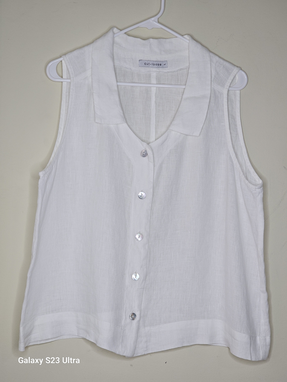 cut loose White Sleeveless Linen Button-Front Top L